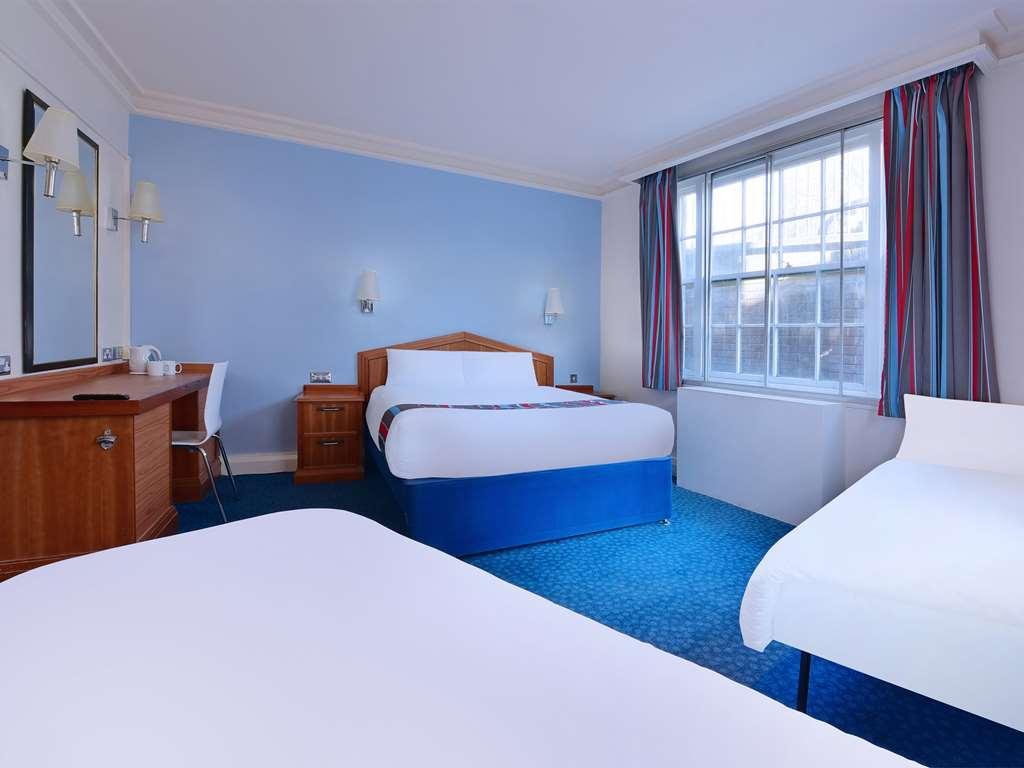 Travelodge Kings Cross Royal Scott London Ruang foto