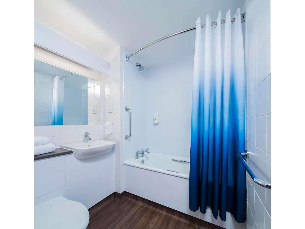 Travelodge Kings Cross Royal Scott London Bagian luar foto
