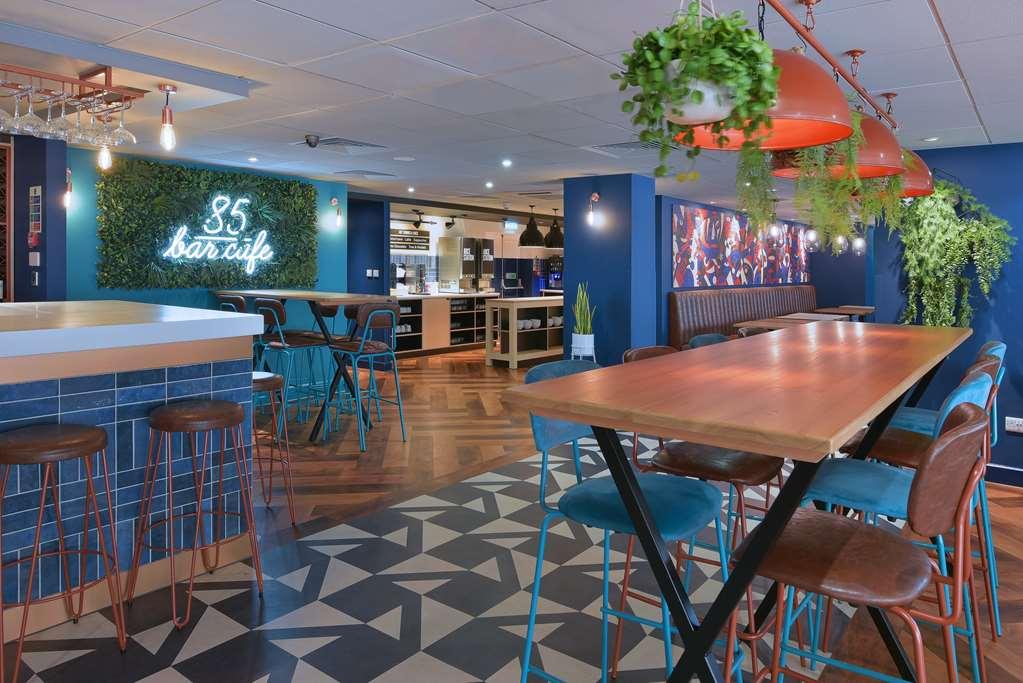 Travelodge Kings Cross Royal Scott London Restoran foto