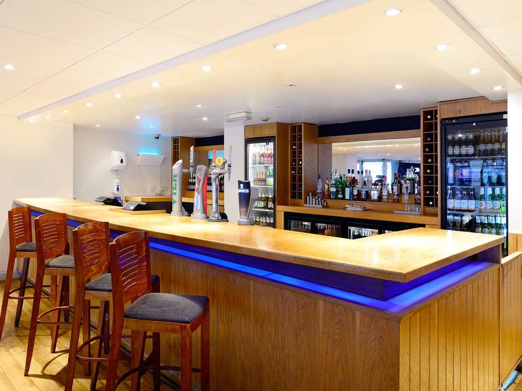 Travelodge Kings Cross Royal Scott London Restoran foto