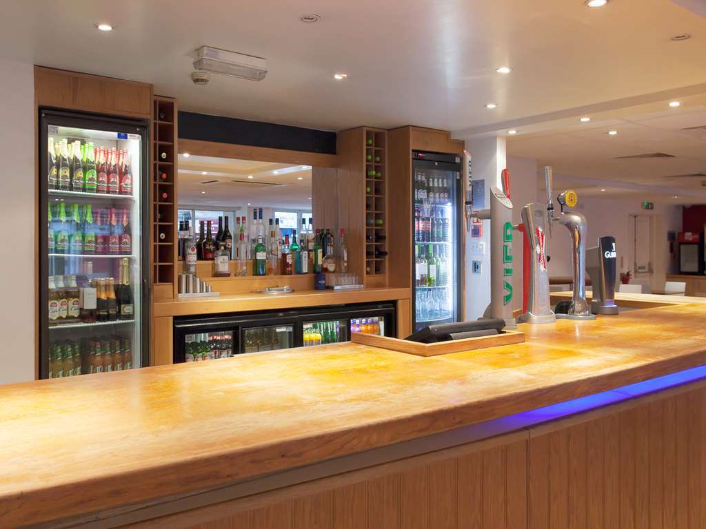 Travelodge Kings Cross Royal Scott London Restoran foto